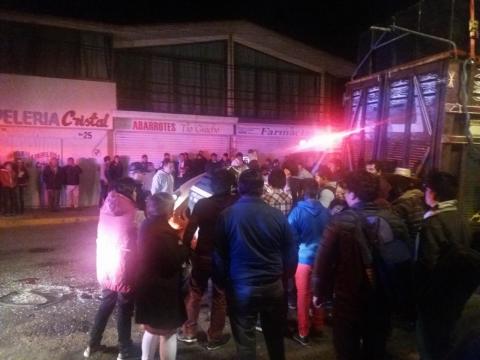 Se impacta contra camioneta de huehues y fallece imagen 1
