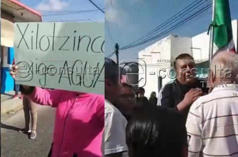 Le paran su desfile y reclaman que los dejó sin agua en Papalotla imagen 5