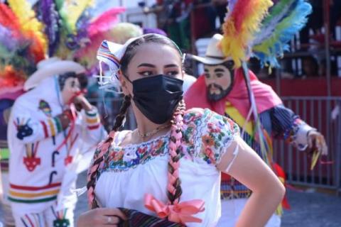 Carnaval 2022 impuso colorido y tradición en Apetatitlán