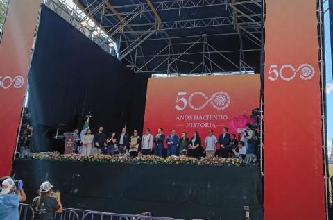 Tlaxcala rompe Récord Guinness con la palabra más grande del mundo hecha de pan de fiesta