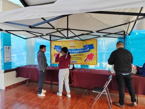 Con buena participación ciudadana, inicia la Primer Campaña de Salud Visual en Contla imagen 2