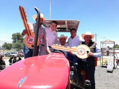 Fortalecer el campo es prioridad de mi gobierno: Oscar Vélez imagen 1