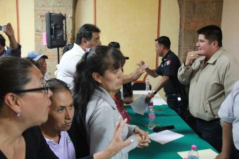 Secretario de Seguridad Pública se reúne con habitantes de Ocotlán imagen 3