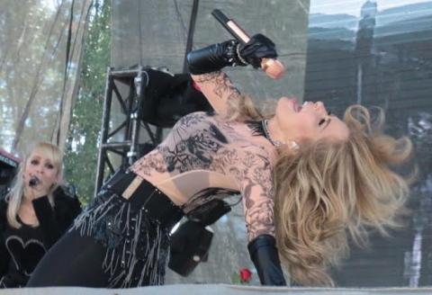 Cantó Gloria Trevi a maestros de la Sección 31 del SNTE imagen 1