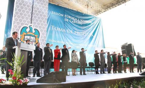 Toma protesta como presidente municipal de Apizaco Jorge Luis Vázquez Rodríguez imagen 3