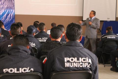 Policía de Apetatitlán se capacita en materia del Nuevo Sistema de Justicia Penal imagen 3