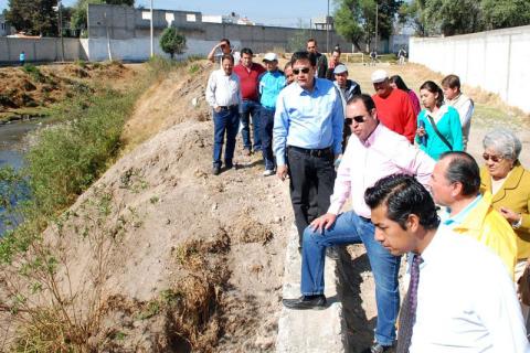 Realiza el alcalde de Apizaco, gira de trabajo por El Cerrito imagen 3