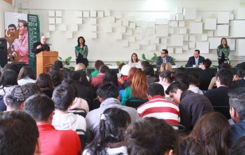 Inaugura el alcalde de Apizaco el encuentro académico cultural UVT 2014 imagen 3