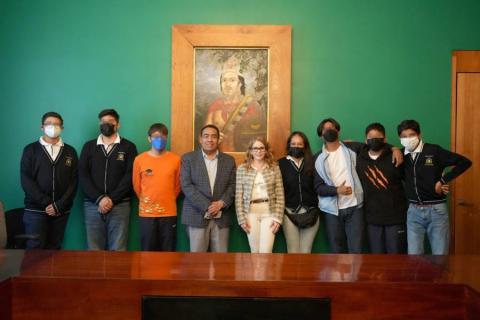 Conocen instalaciones del Congreso del Estado alumnos de la Escuela Juan Luna Molina imagen 1