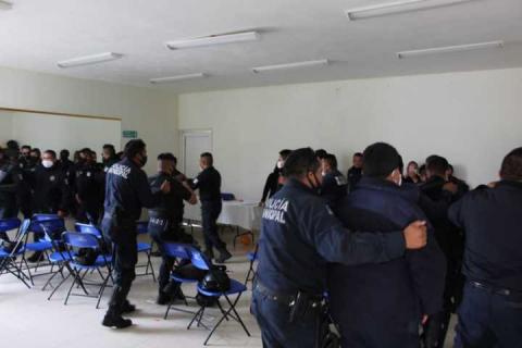Elementos de seguridad pública de Tepetitla reciben capacitación en materia de Justicia Cívica imagen 5