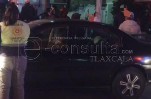 Desconocidos atacan a b@laz0s a tres personas en Tzompantepec