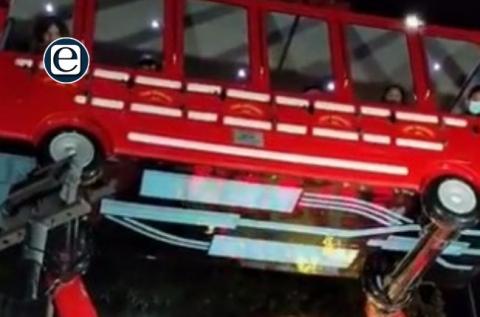 Juego mecánico de la Feria de Tlaxcala se traba y niños entran en pánico
