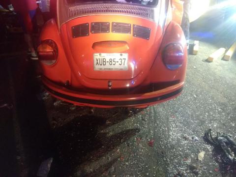 Se impacta contra camioneta de huehues y fallece imagen 2