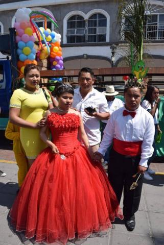 Pérez Rojas corono a la reina de la primavera del CAM 01 “Naydelin I” imagen 2