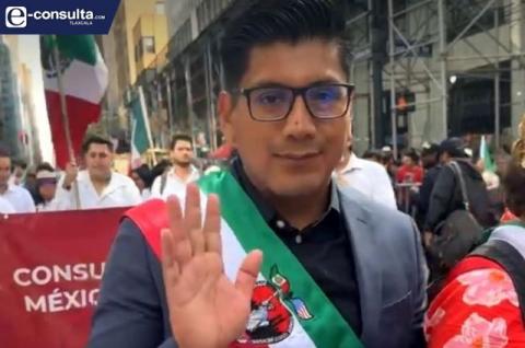 Alcalde de Mazatecochco anda de pachanga en Nueva York; el Ayuntamiento es lo que menos le interesa