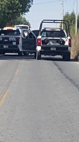 Le meten tres plomazos a huachicolero; policía resguarda hospital imagen 5