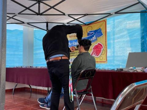 Con buena participación ciudadana, inicia la Primer Campaña de Salud Visual en Contla imagen 1
