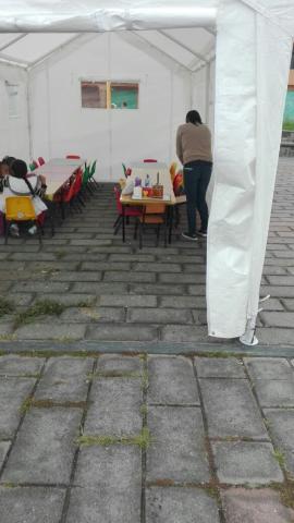 Como borrachos de feria tratan a estudiantes en Aztama imagen 2