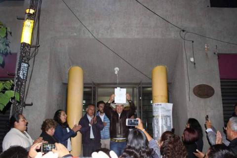Pepeluche ridiculiza a Marianito y ya tiene Constancia de Mayoría imagen 1