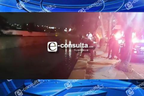 Borrachales cae al río Zahuapan y lo rescatan elementos de Protección Civil