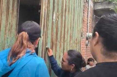 No aparecen 38 mil pesos; padres de familia encaran a tesorera de una primaria de SPM