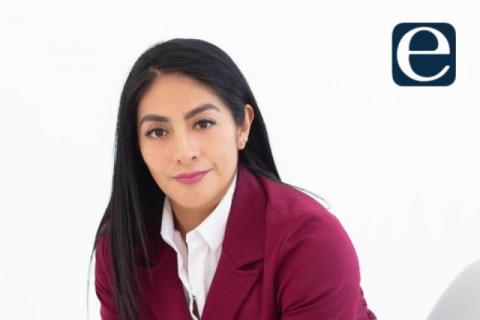 Yazmin del Razo aplaude vacunación de maestros