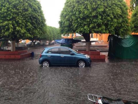 Granizada azota la capital tlaxcalteca imagen 2
