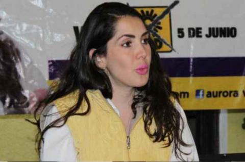 Conveniencia e intereses; diputada del desaparecido RSP no trabaja, pero felicita a sus cuates