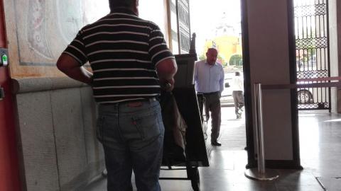 Dejarán diputados muebles inventariados en el Congreso; asegura Sesín imagen 1