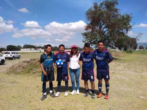 Con más deportivos evitamos que los jóvenes caigan en las drogas: María Félix imagen 2
