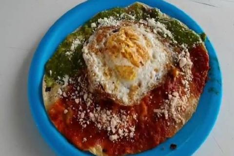Surgen las gorditas socavón; El platillo del momento