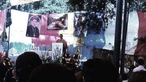 Defiende P. Rojas consagración de sacerdotes en Tequexquitla imagen 8