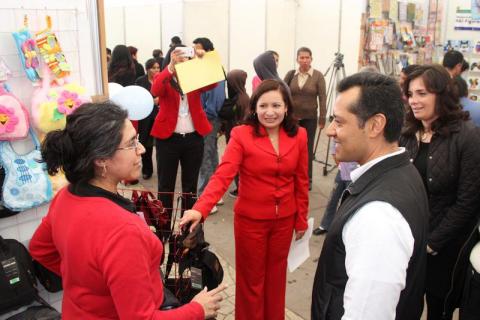 Garantiza OSC segunda edición de “Feria de Regreso a Clases” 2013 imagen 1