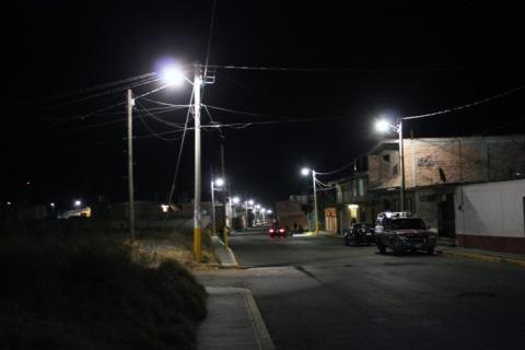 Tiene Calpulalpan nuevo aspecto nocturno con cambio de luminarias: Pobladores imagen 4
