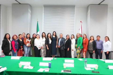 Promueve Aurora Villeda la cercanía de empresarias tlaxcaltecas con el FOMTLAX imagen 2