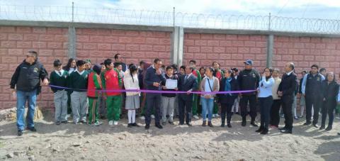 Entrega MACY construcción de barda perimetral en secundaria Lázaro Cárdenas imagen 4