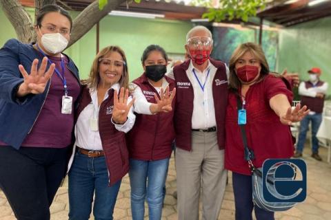 Da Lorena Cuéllar bienvenida a mujeres con trabajo destacado por Tlaxcala