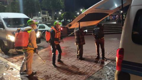 Se realizan los trabajos de sanitizacion en transporte público imagen 2