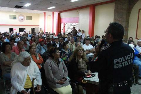 Secretario de Seguridad Pública se reúne con habitantes de Ocotlán imagen 5