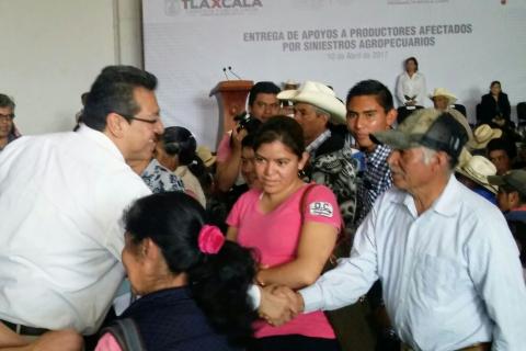 Piden campesinos a Marco Mena no cejar en apoyos al campo imagen 1