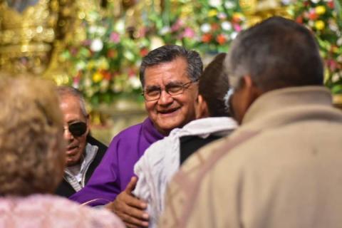Después de 10 años el padre Elpidio se despide de sus feligreses imagen 1