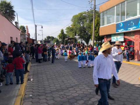Tecopilco conmemoro el 109 aniversario de la Revolución Mexicana con un desfile imagen 4