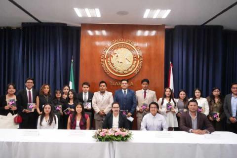 Concluyen convenciones del Parlamento Juvenil 2026