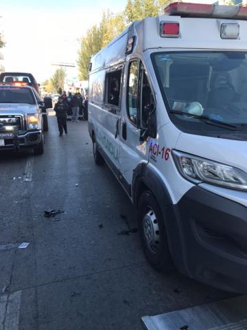 Ambulancia de la SESA provoca accidente en Apizaco imagen 3