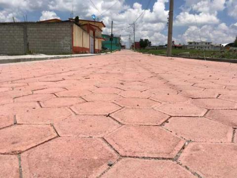 Con más calles pavimentadas contribuimos al desarrollo de la comuna: alcalde imagen 2