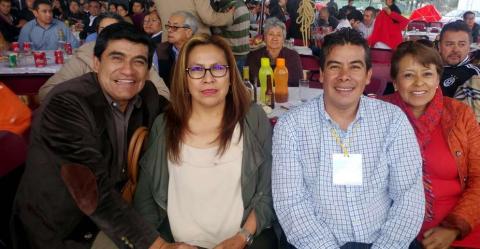 Se reúne la clase política en paellas de Apetatitlán imagen 3