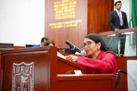 Propone Gabriela Hernández fortalecer regulación de centros de rehabilitación en Tlaxcala