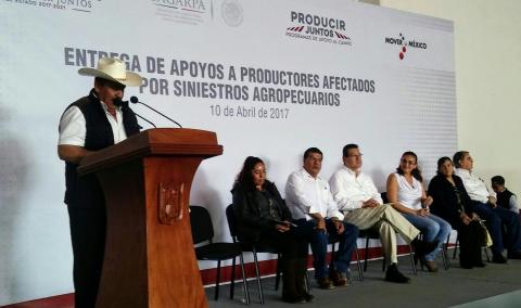 Piden campesinos a Marco Mena no cejar en apoyos al campo imagen 2