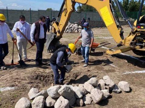 Etiqueta 2 mdp Diputado Garrido para edificar DIF, UBR y Casa del Abuelo en Ixtenco imagen 1