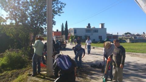 Se suman jóvenes de servicio social a faenas comunitarias en Apetatitlán imagen 3